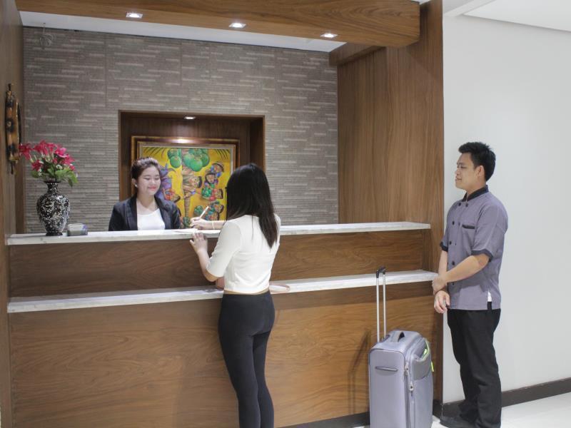 West Makati Hotel マカティ 部屋 写真